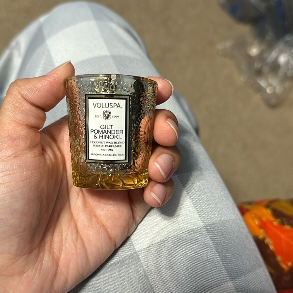 Voluspa Gilt Pomander & Honki candle